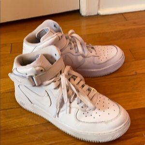 Nike White Air Force 1 Mid Top Sneakers